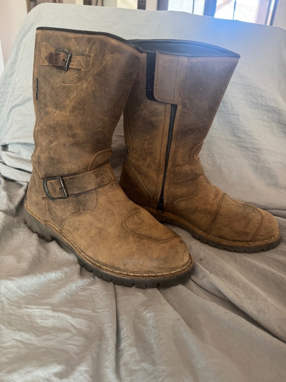 Men's TCX Fuel WP waterproof motorcycle boots brown leather Sz 9 / 43